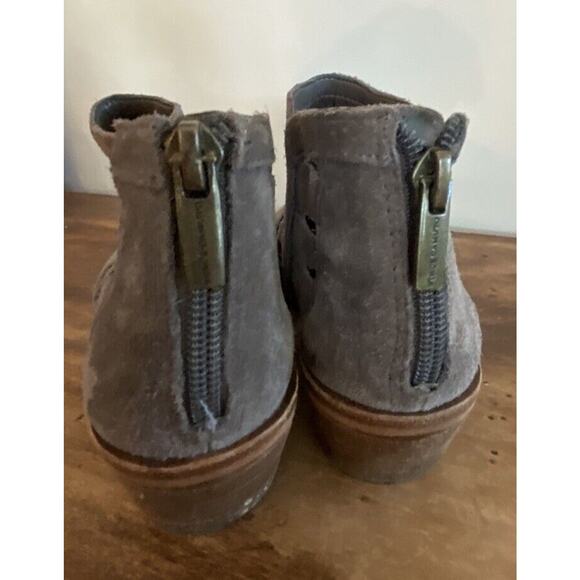 Vince Camuto Peera Suede Cutout Ankle Bootie Women’s‎ Size 6.5 Western Boho Gray - Picture 6 of 6